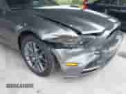 2014 Ford Mustang V6 с VIN 1ZVBP8EM7E5246694, выставлен на аукционе IAAI как лот 43213482 с пробегом 204 803 миль миль и . История ставок и продаж доступна на DreamBid. Изображение 6.