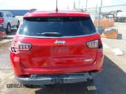 ✅ 2018 Jeep Compass Altitude • VIN: 3C4NJCBB5JT194709 • Lot: 42468915. Listed on IAAI with 148,645 mi. Free auction sales archive from the USA and detailed vehicle history report at DreamBid. Image 17.