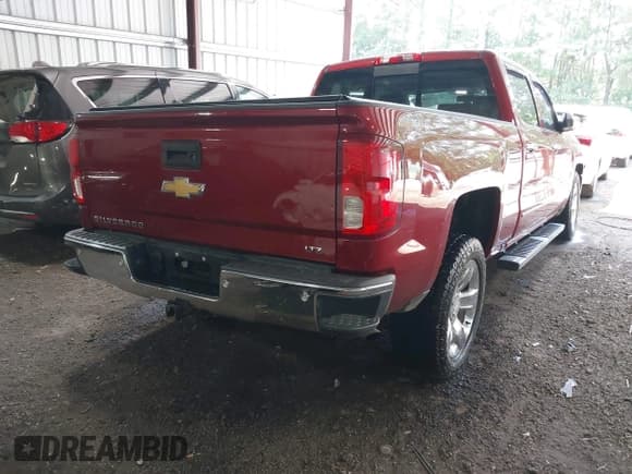 ✅ 2018 Chevrolet Silverado 1500 LTZ • VIN: 3GCUKSEC8JG173076 • Lot: 42737452. Wystawiony na IAAI z przebiegiem 75 188 mil. Bezpłatny archiwum sprzedaży aukcyjnych z USA i szczegółowy raport historii pojazdu na DreamBid. Zdjęcie 4.
