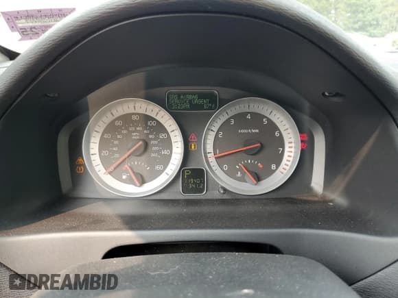 ✅ 2012 Volvo C70 T5 • VIN: YV1672MC7CJ129626 • Лот: 67675064. Опубликован ранее на Copart с пробегом 119 407 миль. Бесплатный доступ к архиву аукционных продаж из США и подробный отчёт об истории автомобиля на DreamBid. Изображение 9.