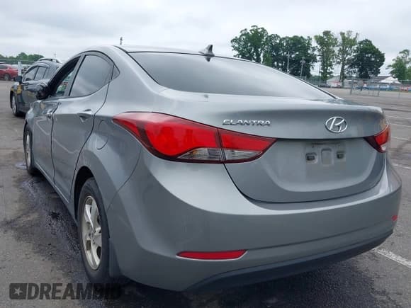 ✅ 2015 Hyundai Elantra SE • VIN: KMHDH4AE8FU311166 • Лот: 42535148. Опубликован ранее на IAAI с пробегом 126 753 миль. Бесплатный доступ к архиву аукционных продаж из США и подробный отчёт об истории автомобиля на DreamBid. Изображение 3.