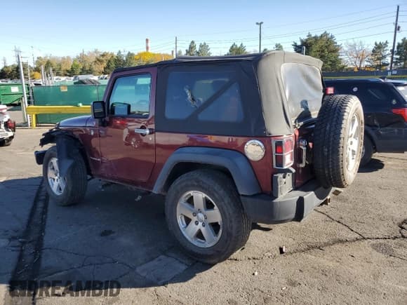 ✅ 2007 Jeep Wrangler X • VIN: 1J4FA24107L110992 • Лот: 82589975. Опубликован ранее на Copart с пробегом 131 371 миль. Бесплатный доступ к архиву аукционных продаж из США и подробный отчёт об истории автомобиля на DreamBid. Изображение 2.