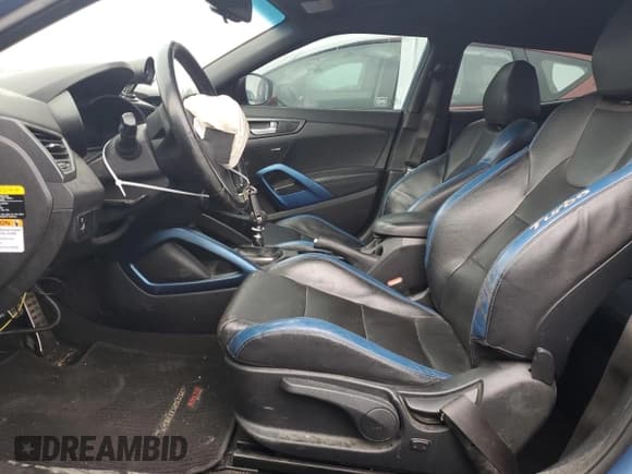 ✅ 2016 Hyundai Veloster Turbo Rally Edition • VIN: KMHTC6AE2GU257483 • Лот: 90371915. Опубликован ранее на Copart с пробегом 117 515 миль. Бесплатный доступ к архиву аукционных продаж из США и подробный отчёт об истории автомобиля на DreamBid. Изображение 7.