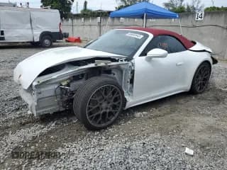 ✅ 2021 Porsche 911 Carrera • VIN: WP0CA2A96MS239226 • Lot: 60892643. Wystawiony na Copart z przebiegiem 17 195 mil. Bezpłatny archiwum sprzedaży aukcyjnych z USA i szczegółowy raport historii pojazdu na DreamBid. Zdjęcie 1.