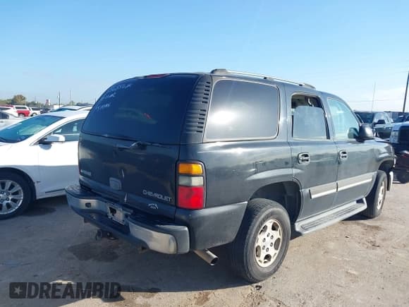 ✅ 2005 Chevrolet Tahoe LS • VIN: 1GNEC13V75R136856 • Lot: 43682857. Listed on IAAI with Not provided. Free auction sales archive from the USA and detailed vehicle history report at DreamBid. Image 4.
