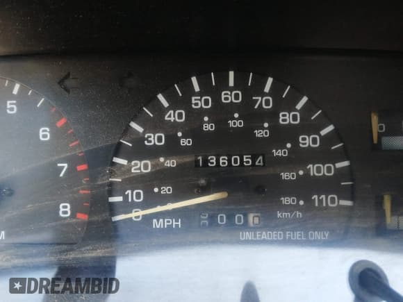 ✅ 1992 Toyota Pickup • VIN: JT4RN13P1N6044990 • Lot: 40597719. Listed on IAAI with 136,054 mi. Free auction sales archive from the USA and detailed vehicle history report at DreamBid. Image 15.