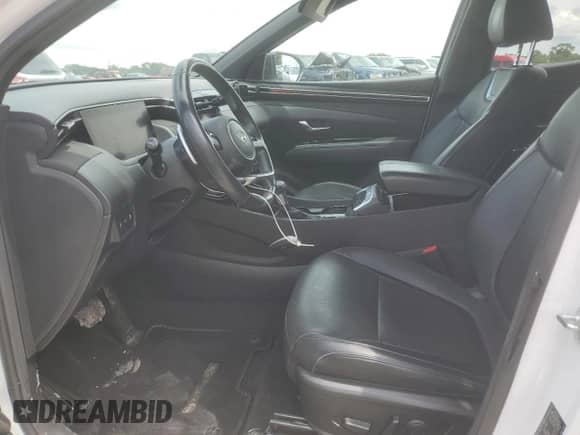 2022 Hyundai Santa Cruz Limited z VIN 5NTJEDAF4NH033384, wystawiony jako Copart lot #68323145 z przebiegiem 81 195 mil mil oraz Szkoda całkowita • Salvage title. Historia ofert i sprzedaży dostępna na DreamBid. Obrazek 7.