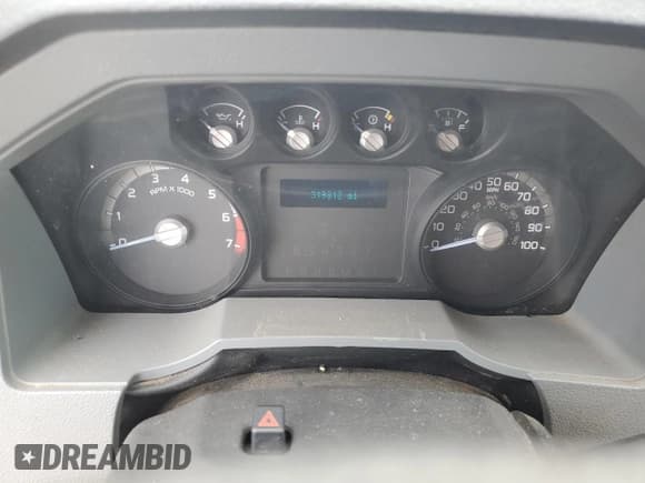 ✅ 2014 Ford F-250 XL • VIN: 1FT7X2A65EEA98638 • Lot: 60948084. Listed on Copart with 319,812 mi. Free auction sales archive from the USA and detailed vehicle history report at DreamBid. Image 9.