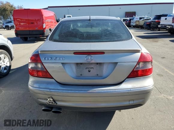✅ 2006 Mercedes-Benz CLK 500 • VIN: WDBTJ75H56F181876 • Lot: 46613625. Wystawiony na Copart z przebiegiem 154 632 mil. Bezpłatny archiwum sprzedaży aukcyjnych z USA i szczegółowy raport historii pojazdu na DreamBid. Zdjęcie 6.