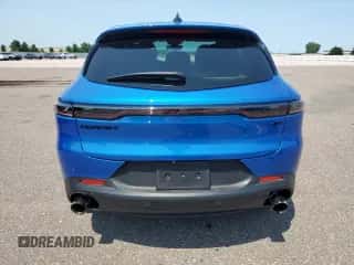 2024 Dodge Hornet GT z VIN ZACNDFANXR3A43265, wystawiony jako Copart lot #66024625 z przebiegiem 4 653 mil mil oraz Szkoda całkowita • Salvage title. Historia ofert i sprzedaży dostępna na DreamBid. Obrazek 6.