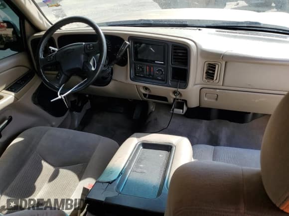 ✅ 2005 Chevrolet Silverado 1500 LS • VIN: 2GCEC19V551143233 • Лот: 77699864. Опубликован ранее на Copart с пробегом 103 938 миль. Бесплатный доступ к архиву аукционных продаж из США и подробный отчёт об истории автомобиля на DreamBid. Изображение 8.