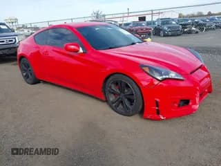 ✅ 2011 Hyundai Genesis Coupe • VIN: KMHHT6KD0BU054466 • Lot: 43624965. Wystawiony na IAAI z przebiegiem 114 816 mil. Bezpłatny archiwum sprzedaży aukcyjnych z USA i szczegółowy raport historii pojazdu na DreamBid. Zdjęcie 1.