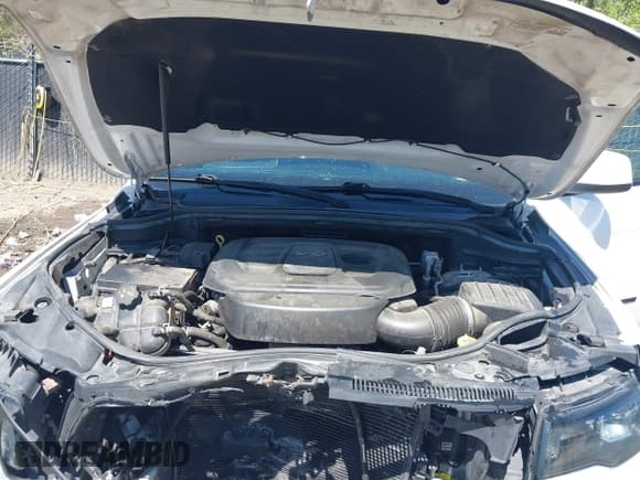 ✅ 2018 Jeep Grand Cherokee Altitude • VIN: 1C4RJEAG3JC275388 • Lot: 42035888. Listed on IAAI with 110,209 mi. Free auction sales archive from the USA and detailed vehicle history report at DreamBid. Image 10.