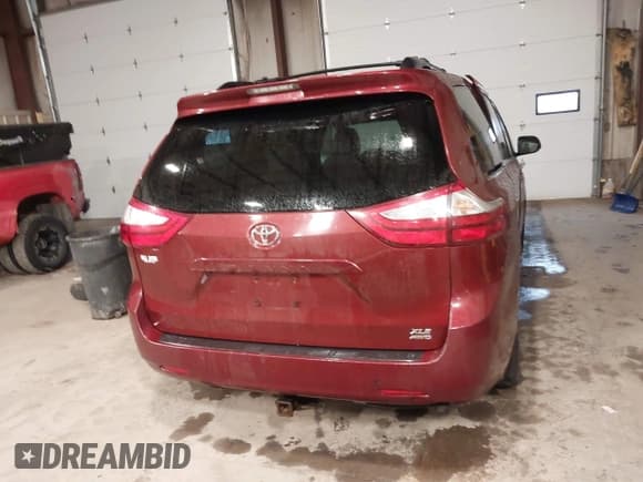 ✅ 2015 Toyota Sienna Limited • VIN: 5TDDK3DC9FS121889 • Lot: 41739208. Listed on IAAI with 194,548 mi. Free auction sales archive from the USA and detailed vehicle history report at DreamBid. Image 16.