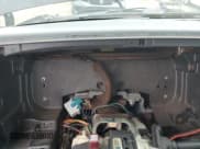 ✅ 2001 Chevrolet Suburban LS • VIN: 1GNFK16TX1J256015 • Лот: 86718604. Опубликован ранее на Copart с пробегом Не указан. Бесплатный доступ к архиву аукционных продаж из США и подробный отчёт об истории автомобиля на DreamBid. Изображение 9.