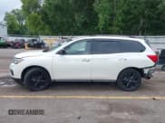✅ 2018 Nissan Pathfinder SL • VIN: 5N1DR2MM4JC641258 • Лот: 42828121. Опубликован ранее на IAAI с пробегом 137 987 миль. Бесплатный доступ к архиву аукционных продаж из США и подробный отчёт об истории автомобиля на DreamBid. Изображение 14.