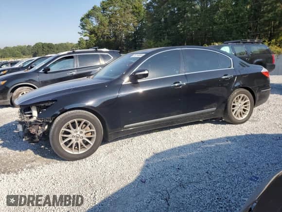 2011 Hyundai Genesis z VIN KMHGC4DEXBU141278, wystawiony jako Copart lot #74714884 z przebiegiem 186 068 mil mil oraz Szkoda całkowita • Salvage title. Historia ofert i sprzedaży dostępna na DreamBid. Obrazek 1.