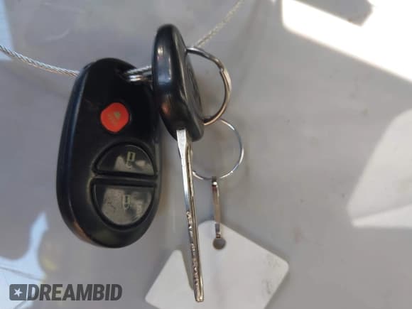 ✅ 2005 Toyota Tacoma • VIN: 5TEMU52N55Z106639 • Lot: 43704673. Listed on IAAI with 229,815 mi. Free auction sales archive from the USA and detailed vehicle history report at DreamBid. Image 11.