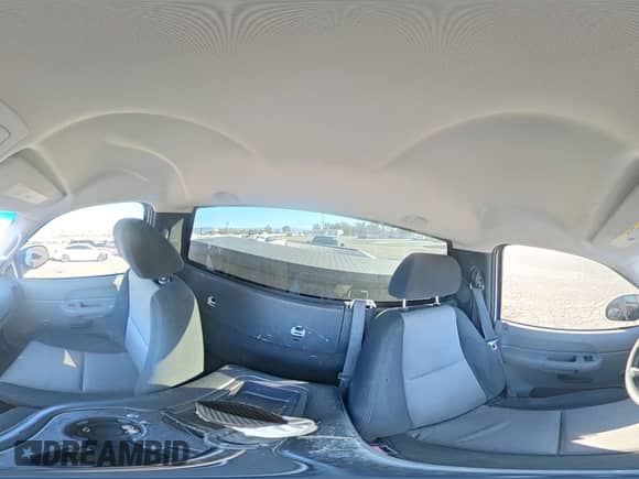 2007 Chevrolet Silverado 1500 Work Truck z VIN 1GCEC14C87E529314, wystawiony jako Copart lot #82544175 z przebiegiem 203 893 mil mil oraz Szkoda całkowita • Salvage title. Historia ofert i sprzedaży dostępna na DreamBid. Obrazek 14.