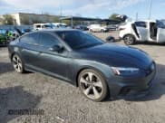 ✅ 2020 Audi A5 Sportback Premium Plus • VIN: WAUCNCF53LA012688 • Lot: 84225155. Wystawiony na Copart z przebiegiem 60 935 mil. Bezpłatny archiwum sprzedaży aukcyjnych z USA i szczegółowy raport historii pojazdu na DreamBid. Zdjęcie 4.