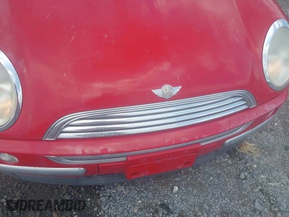 ✅ 2004 MINI Hardtop • VIN: WMWRC33404TJ58399 • Lot: 42431589. Listed on IAAI with 139,580 mi. Free auction sales archive from the USA and detailed vehicle history report at DreamBid. Image 6.