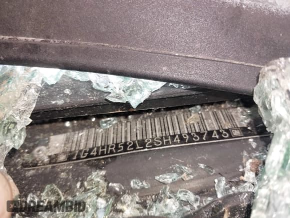 ✅ 1995 Buick LeSabre Limited • VIN: 1G4HR52L2SH493743 • Lot: 42527726. Listed on IAAI with 53,013 mi. Free auction sales archive from the USA and detailed vehicle history report at DreamBid. Image 9.