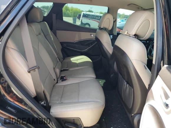 ✅ 2017 Hyundai Santa Fe 2.4L • VIN: 5NMZUDLB5HH014147 • Лот: 57325584. Опубликован ранее на Copart с пробегом 88 945 миль. Бесплатный доступ к архиву аукционных продаж из США и подробный отчёт об истории автомобиля на DreamBid. Изображение 11.