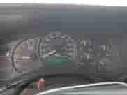 2002 Chevrolet Silverado 1500 LS z VIN 1GCEK14V72Z141352, wystawiony jako Copart lot #61126385 z przebiegiem 200 690 mil mil oraz Szkoda całkowita • Salvage title. Historia ofert i sprzedaży dostępna na DreamBid. Obrazek 9.