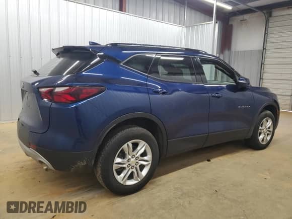 2022 Chevrolet Blazer LT with VIN 3GNKBCR42NS170300, listed as a Copart auction lot 87004045 with 35,137 mi miles and Clean title. Bid and sale history available at DreamBid. Image 3.