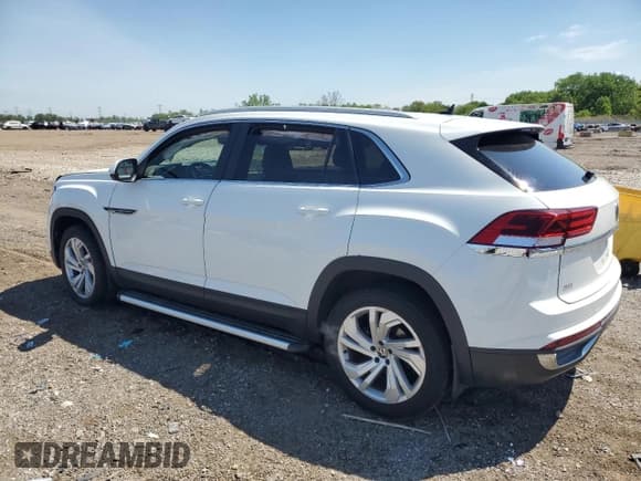 ✅ 2020 Volkswagen Atlas SEL • VIN: 1V2MC2CA7LC224599 • Лот: 58665025. Опубликован ранее на Copart с пробегом 54 612 миль. Бесплатный доступ к архиву аукционных продаж из США и подробный отчёт об истории автомобиля на DreamBid. Изображение 2.