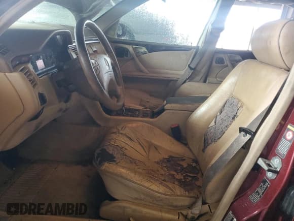 ✅ 2000 Mercedes-Benz E 320 • VIN: WDBJF65J7YB108475 • Лот: 91643125. Опубликован ранее на Copart с пробегом 221 910 миль. Бесплатный доступ к архиву аукционных продаж из США и подробный отчёт об истории автомобиля на DreamBid. Изображение 7.