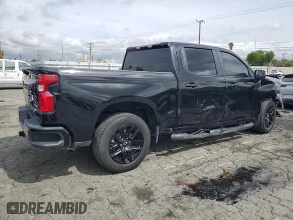 ✅ 2023 Chevrolet Silverado 1500 • VIN: 1GCPADE88PZ317807 • Лот: 51021005. Опубликован ранее на Copart с пробегом 22 571 миль. Бесплатный доступ к архиву аукционных продаж из США и подробный отчёт об истории автомобиля на DreamBid. Изображение 3.