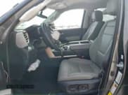 ✅ 2022 Toyota Tundra Limited • VIN: 5TFJA5AB8NX018016 • Lot: 61646435. Listed on Copart with 40,480 mi. Free auction sales archive from the USA and detailed vehicle history report at DreamBid. Image 7.