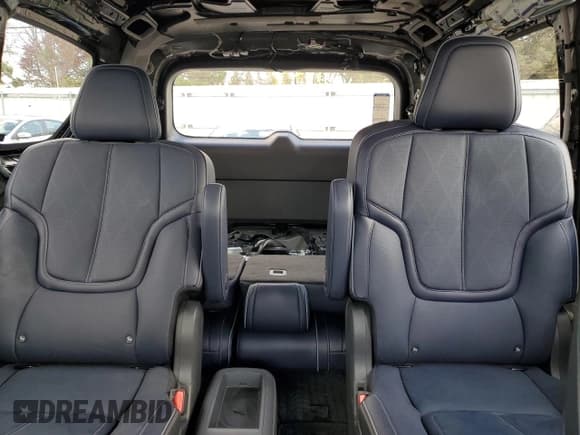 ✅ 2026 Infiniti QX80 • VIN: JN8AZ3DB9T9431156 • Лот: 85407935. Опубликован ранее на Copart с пробегом 15 миль. Бесплатный доступ к архиву аукционных продаж из США и подробный отчёт об истории автомобиля на DreamBid. Изображение 10.