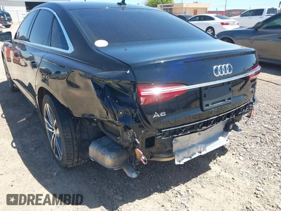 ✅ 2019 Audi A6 Premium • VIN: WAUK2AF22KN112397 • Lot: 42262013. Listed on IAAI with 73,968 mi. Free auction sales archive from the USA and detailed vehicle history report at DreamBid. Image 6.