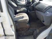 ✅ 2017 Ford Transit XL • VIN: 1FBZX2ZM8HKA10722 • Lot: 42993074. Wystawiony na IAAI z przebiegiem 150 411 mil. Bezpłatny archiwum sprzedaży aukcyjnych z USA i szczegółowy raport historii pojazdu na DreamBid. Zdjęcie 5.