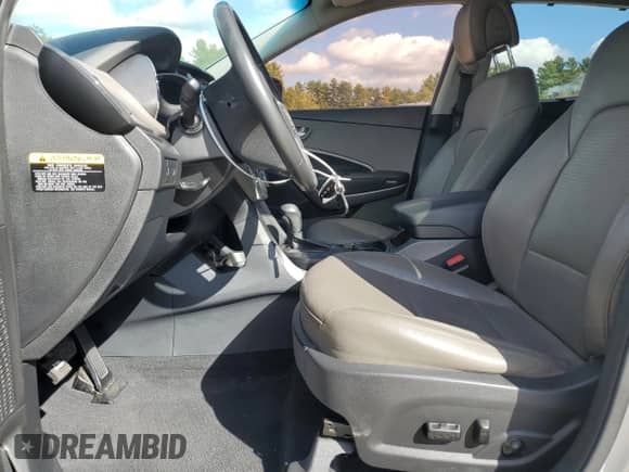 ✅ 2016 Hyundai Santa Fe Limited • VIN: 5XYZUDLA8GG306942 • Lot: 73120514. Wystawiony na Copart z przebiegiem 80 895 mil mil. Skorzystaj z bezpłatnego archiwum sprzedaży aukcyjnych z USA i zobacz szczegółowy raport historii pojazdu na DreamBid. Zdjęcie 7.