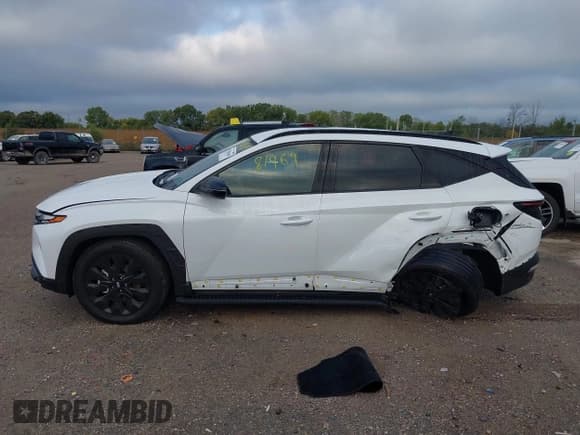 ✅ 2024 Hyundai Tucson XRT • VIN: KM8JFCDE0RU341474 • Lot: 43281469. Wystawiony na IAAI z przebiegiem 14 920 mil. Bezpłatny archiwum sprzedaży aukcyjnych z USA i szczegółowy raport historii pojazdu na DreamBid. Zdjęcie 14.