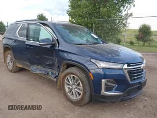 ✅ 2022 Chevrolet Traverse LT Cloth • VIN: 1GNEVGKW4NJ167925 • Lot: 42590397. Wystawiony na IAAI z przebiegiem 31 077 mil. Bezpłatny archiwum sprzedaży aukcyjnych z USA i szczegółowy raport historii pojazdu na DreamBid. Zdjęcie 1.