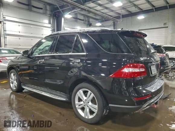 ✅ 2014 Mercedes-Benz M 350 • VIN: 4JGDA5HBXEA366224 • Lot: 95416635. Listed on Copart with 141,610 mi. Free auction sales archive from the USA and detailed vehicle history report at DreamBid. Image 2.