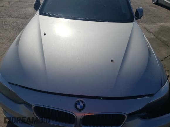 ✅ 2014 BMW 3 Series 320i • VIN: WBA3B1G52ENS77612 • Lot: 82597785. Wystawiony na Copart z przebiegiem 87 302 mil. Bezpłatny archiwum sprzedaży aukcyjnych z USA i szczegółowy raport historii pojazdu na DreamBid. Zdjęcie 11.