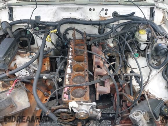 ✅ 2001 Jeep Cherokee Sport • VIN: 1J4FT48S91L616806 • Lot: 42510413. Wystawiony na IAAI z przebiegiem 204 924 mil. Bezpłatny archiwum sprzedaży aukcyjnych z USA i szczegółowy raport historii pojazdu na DreamBid. Zdjęcie 6.