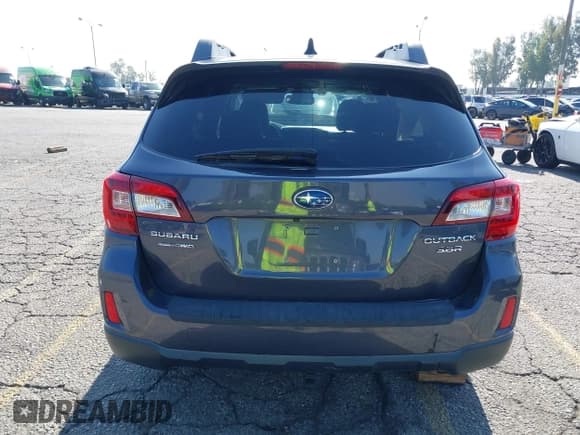 ✅ 2016 Subaru Outback Limited • VIN: 4S4BSENC4G3309171 • Lot: 42151793. Wystawiony na IAAI z przebiegiem 51 799 mil. Bezpłatny archiwum sprzedaży aukcyjnych z USA i szczegółowy raport historii pojazdu na DreamBid. Zdjęcie 16.