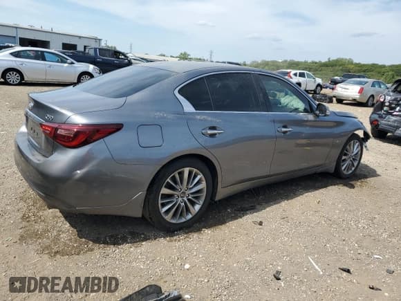 ✅ 2019 Infiniti Q50 Luxe • VIN: JN1EV7AR8KM553216 • Лот: 80259505. Опубликован ранее на Copart с пробегом 41 256 миль. Бесплатный доступ к архиву аукционных продаж из США и подробный отчёт об истории автомобиля на DreamBid. Изображение 3.