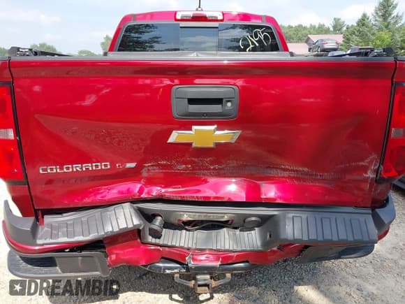 ✅ 2018 Chevrolet Colorado 4WD Z71 • VIN: 1GCGTDEN1J1190761 • Лот: 42682195. Опубликован ранее на IAAI с пробегом 55 393 миль. Бесплатный доступ к архиву аукционных продаж из США и подробный отчёт об истории автомобиля на DreamBid. Изображение 6.