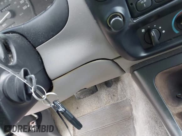 ✅ 1996 Ford Explorer XL • VIN: 1FMDU34X7TZB67613 • Lot: 42513644. Listed on IAAI with 169,502 mi. Free auction sales archive from the USA and detailed vehicle history report at DreamBid. Image 11.