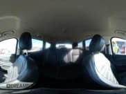 ✅ 2017 Ford Escape SE • VIN: 1FMCU0G98HUE71867 • Lot: 43479509. Wystawiony na IAAI z przebiegiem 73 687 mil. Bezpłatny archiwum sprzedaży aukcyjnych z USA i szczegółowy raport historii pojazdu na DreamBid. Zdjęcie 18.