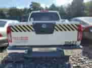 2015 Nissan Frontier S z VIN 1N6BD0CT2FN702395, wystawiony jako Copart lot #69367785 z przebiegiem 204 396 mil mil oraz Czysty tytuł • Clean title. Historia ofert i sprzedaży dostępna na DreamBid. Obrazek 6.