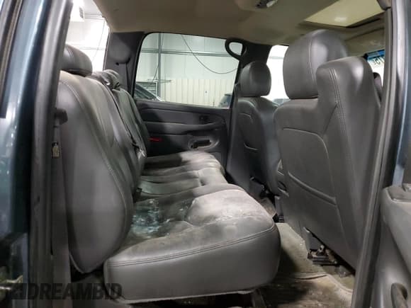 ✅ 2006 Chevrolet Silverado 2500HD LT1 • VIN: 1GCHK23D56F229836 • Lot: 45572375. Wystawiony na Copart z przebiegiem 139 462 mil. Bezpłatny archiwum sprzedaży aukcyjnych z USA i szczegółowy raport historii pojazdu na DreamBid. Zdjęcie 10.