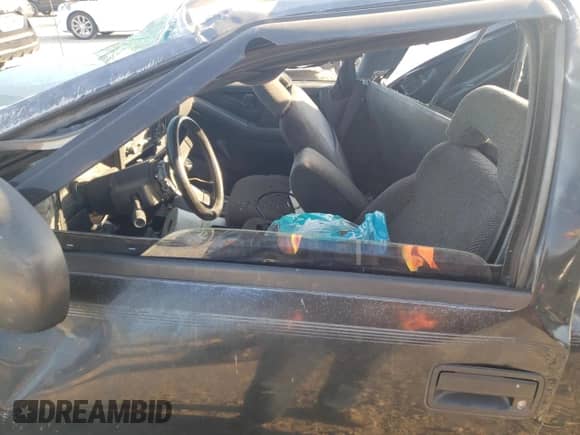 1994 Chevrolet S-10 с VIN 1GCCS1445R8205872, выставлен на аукционе Copart как лот 74462034 с пробегом 265 726 миль миль и Списание • Salvage title. История ставок и продаж доступна на DreamBid. Изображение 7.